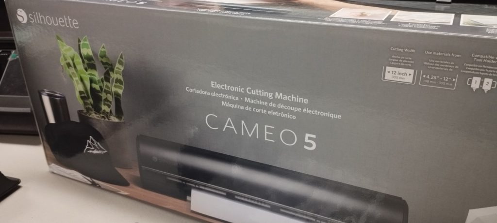Plotter de Corte Cameo 5 + 15 GB Archivos Cameo Studio Editables - Vinil  Papeles Cartulinas Cuero - TechPrint SAC